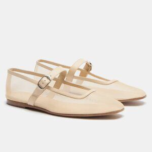 LE MONDE BERYL FLATS
